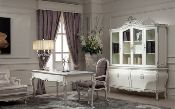 Tabla y silla blancas de madera lujosas de escritura de la obra clásica de los escritorios reales brillantes de Ministerio del Interior