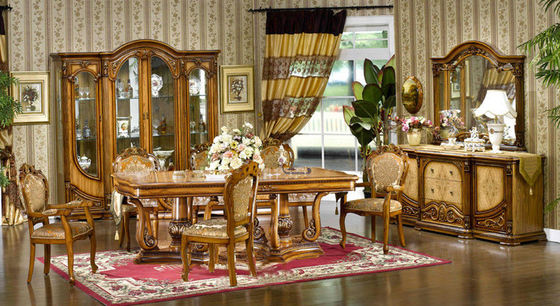 Mesa de comedor tallada de madera de Seater de la flor 6 y antigüedad europea de las sillas ISO14001
